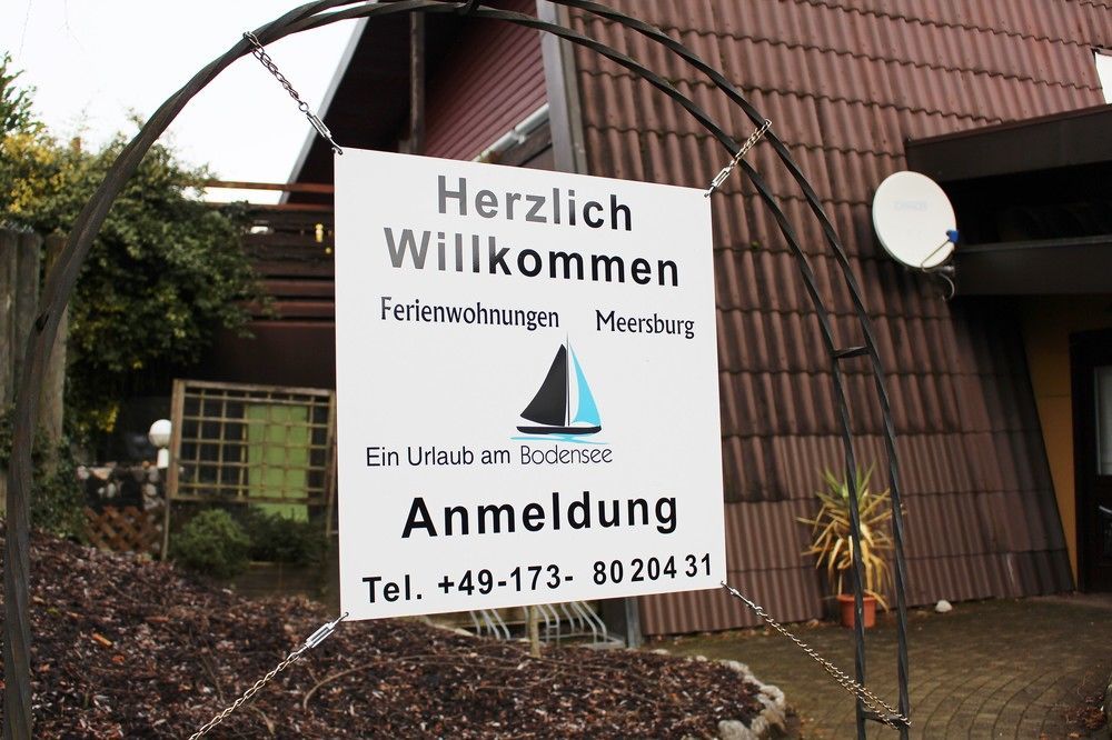 Ferienwohnungen Meersburg Щетен Екстериор снимка